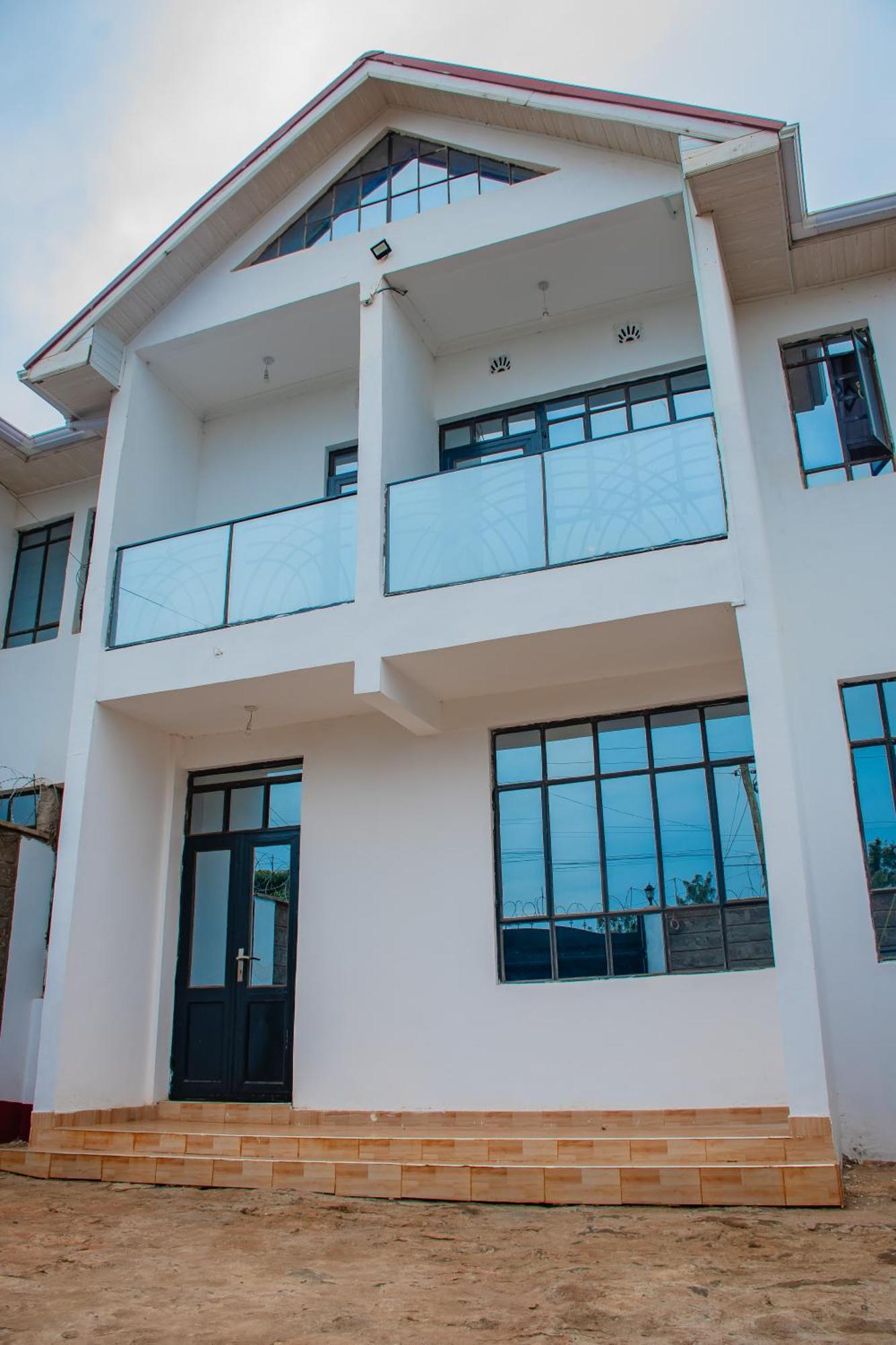 Legacy Homes Mutomo Exterior photo